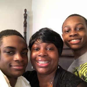 Meet your Posher, Claudine